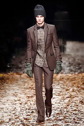 Look 30